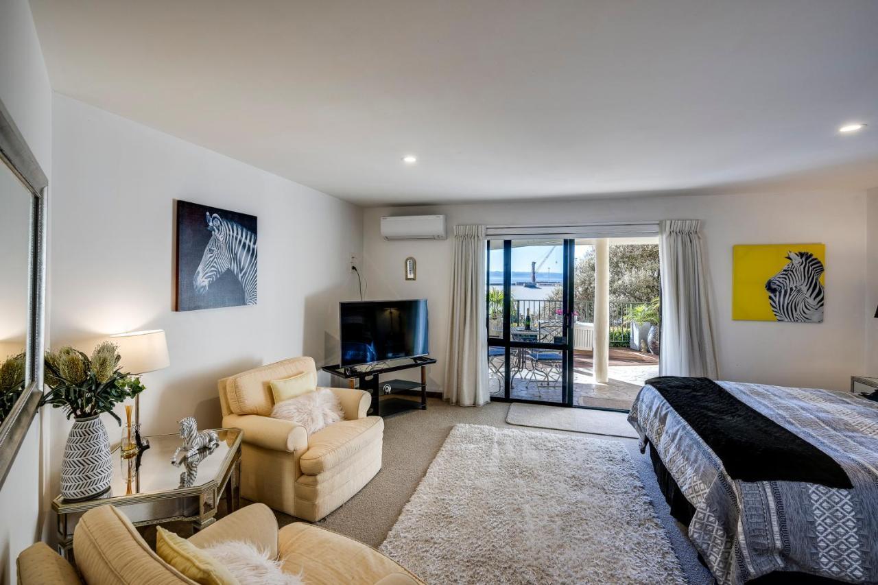 Maison Blue - Chic Garden Apartment نابيير المظهر الخارجي الصورة